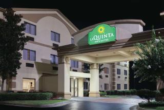 La Quinta Inn & Suites by Wyndham Jackson Airport - Pearl - 2