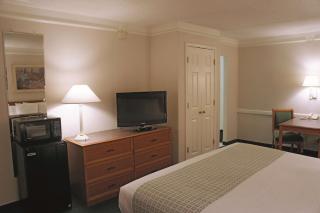 La Quinta Inn by Wyndham Farmington - 4