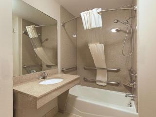 Kemah Edgewater Hotel, SureStay Collection by Best Western - 4