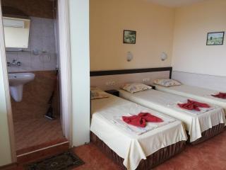 Guest House Stoyanovi - 2