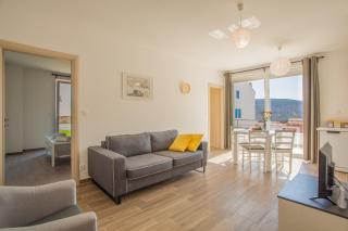 Apartment D - Cres - 4