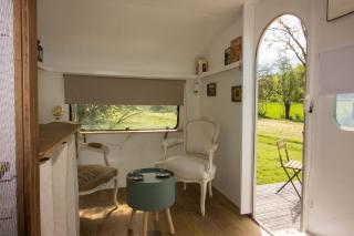 Ma caravane dans les collines - 9