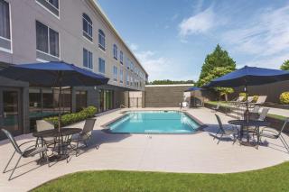 La Quinta by Wyndham Columbus North - Columbus - 5
