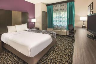 La Quinta Inn by Wyndham Indianapolis North - Indianapolis - 9