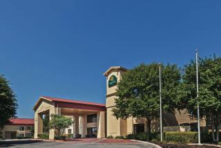 La Quinta Inn by Wyndham San Marcos - San Marcos - 0