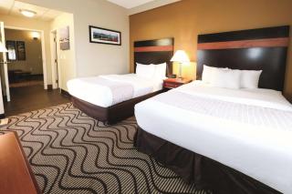La Quinta Inn by Wyndham Sandusky near Cedar Point - Sandusky - 1
