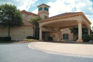 La Quinta by Wyndham Raleigh Cary - Cary - 0