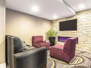 La Quinta by Wyndham Hartford Bradley Airport - Windsor Locks - 7
