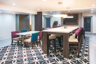 La Quinta by Wyndham Cincinnati NE - Mason - 7