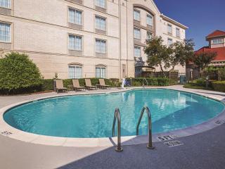 La Quinta by Wyndham Dallas Plano West - Plano - 4