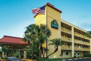 La Quinta Inn by Wyndham West Palm Beach - Florida Turnpike - West Palm Beach - 0