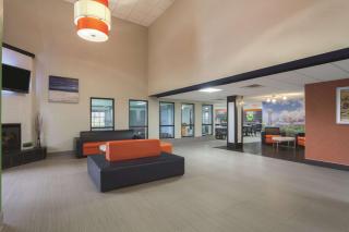La Quinta by Wyndham Knoxville East - Knoxville - 5
