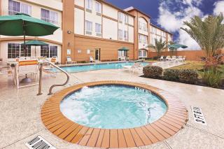 La Quinta by Wyndham Houston Hobby Airport - Houston - 2
