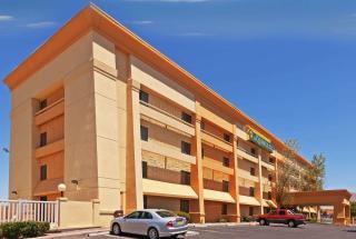 La Quinta by Wyndham El Paso West Bartlett - El Paso - 0