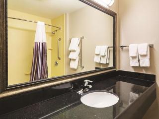 La Quinta by Wyndham Fresno Northwest - 3