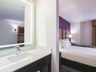 La Quinta by Wyndham Minneapolis Northwest - Brooklyn Park - 3