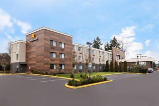 La Quinta Inn by Wyndham Everett - Everett - 0