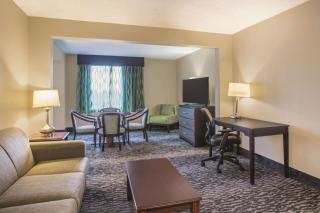 La Quinta by Wyndham Clearwater South - Clearwater - 9