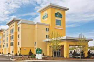 La Quinta by Wyndham Bellingham - Bellingham - 0