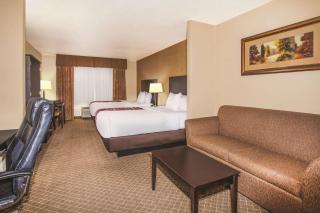 La Quinta by Wyndham Ely - 4