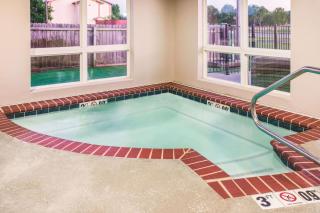 La Quinta by Wyndham Russellville - Russellville - 4
