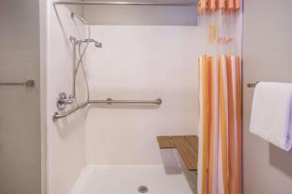 La Quinta by Wyndham O'Fallon, IL - St. Louis - O'Fallon - 6