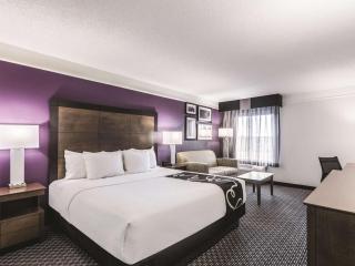 La Quinta by Wyndham Cincinnati Sharonville - Sharonville - 8