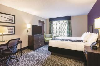 La Quinta by Wyndham Clearwater South - Clearwater - 7