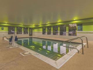 La Quinta by Wyndham Cleveland Airport West - North Olmsted - 2