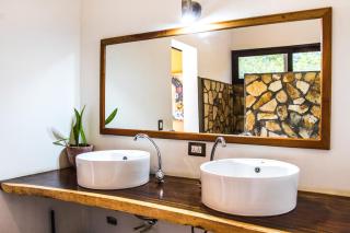Casa Del Arte - rooms with private and shared bathrooms - 2