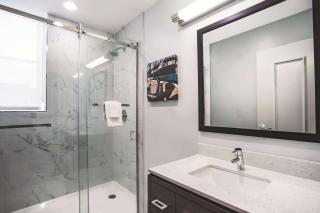 La Quinta by Wyndham Inner Harbor Downtown - 9