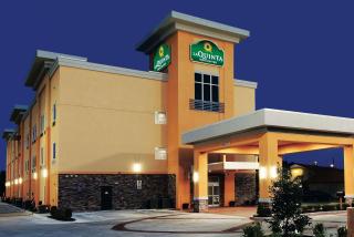 La Quinta by Wyndham Claremore - Claremore - 0