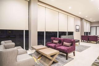 La Quinta Inn & Suites by Wyndham Clifton Park Saratoga Area 1749 Route 9 - Clifton Park - 1