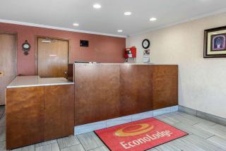 Econo Lodge - Lexington - 6