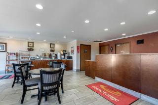 Econo Lodge - Lexington - 7