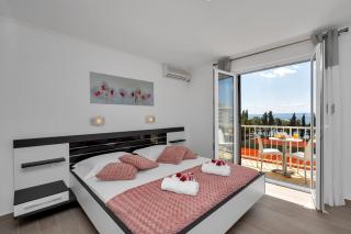 Apartments Ratko - 8