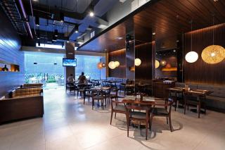 Midtown Hotel Surabaya - Surabaya - 1