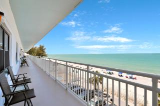2 Bed 2 Bath Apartment in Tampa Bay - St. Pete Beach - 7