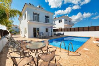 Nissi Villa Gintare - Ayia Napa - 4
