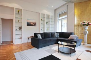 Luxury gold plated suite in calm central location - Budapest - 3