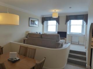The Osborne Apartments - Torquay - 6