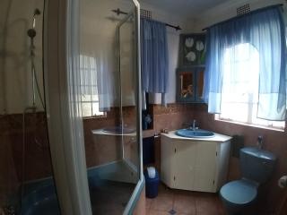 The Ultimate Lodge - Louis Trichardt - 9