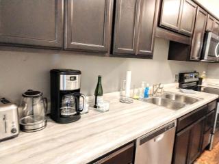 Inviting Condo in Central Raleigh - Raleigh - 6