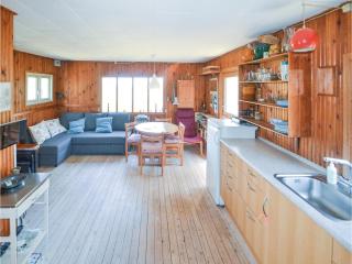 Two-Bedroom Holiday Home In Glesborg - 7