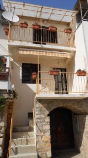 Guesthouse Wish - Stari Grad - 3