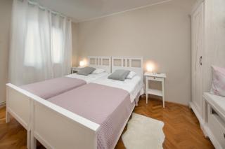 Apartments Sasha - Pula - 1