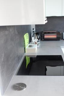 Air-Conditioned City View Apartment 24h check-in - 1