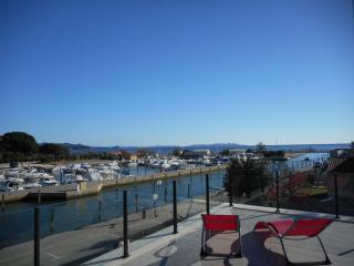 VILLA NEUVE 10 COUCHAGES 83250 LA LONDE LES MAURES 179 Quai Lamoudru - 0