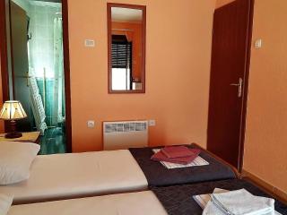 Villa Budvanka Guesthouse - Budva - 5