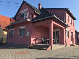 Éva apartmanház - Balatonlelle - 0